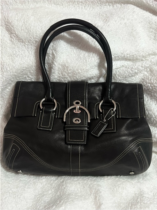 Coach Handbags - Coach Black Leather Hand Bag with Silver Hardware
